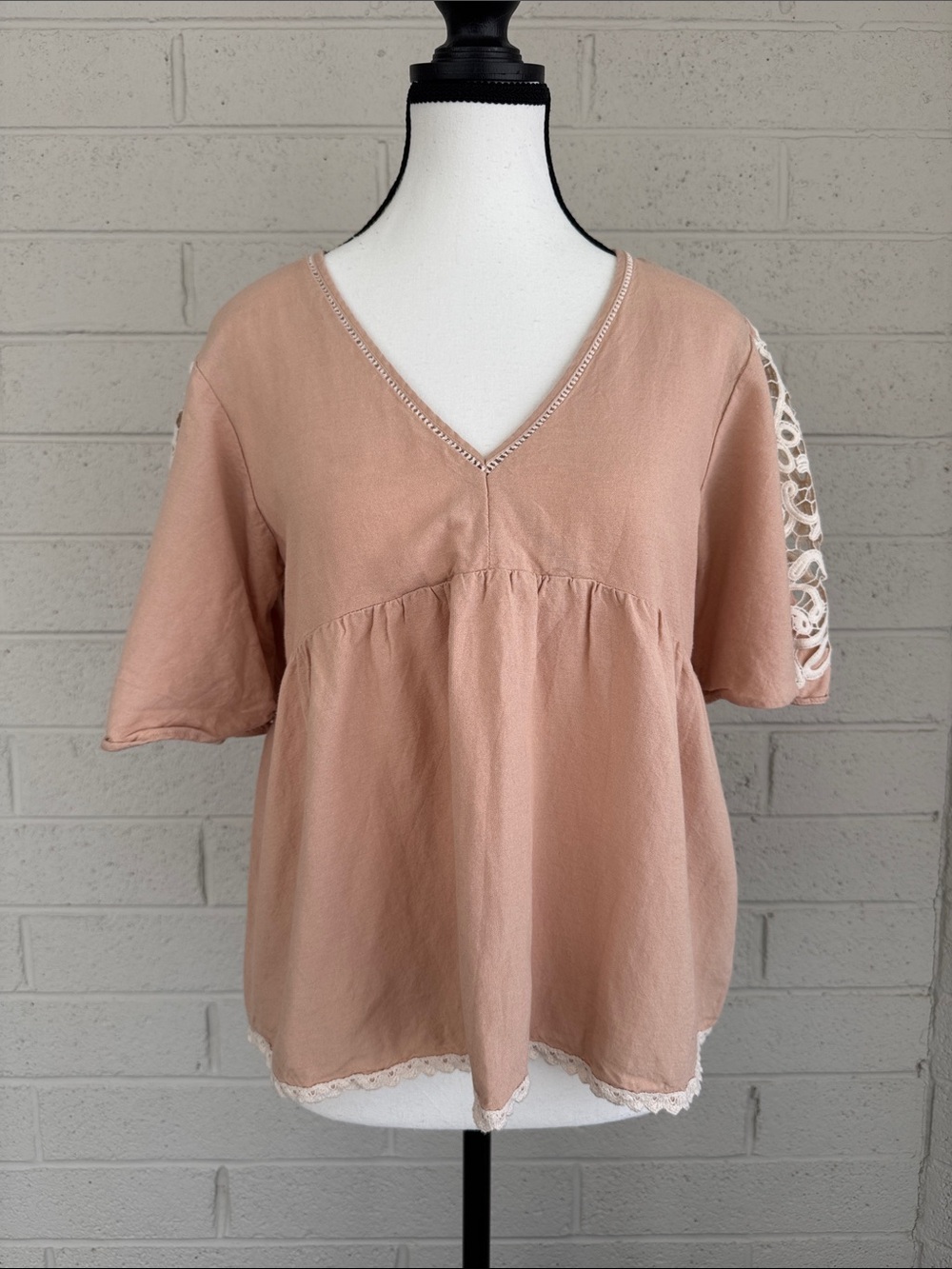 Zara Basic V-Neck Lace Sleeve Blouse Medium